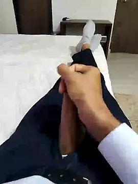 GUJJU GUJARATI online show from January 2025 10:52:01 AM