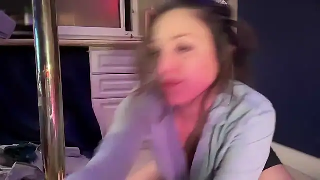 CrazyKittenMeow online show from February 2025 02:50:01 AM