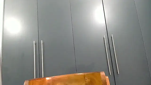 katt008 online show from October 2025 03:26:02 AM