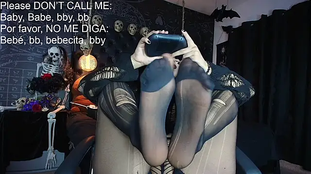 AlexHoe  online show from July 2026 06:25:02 PM