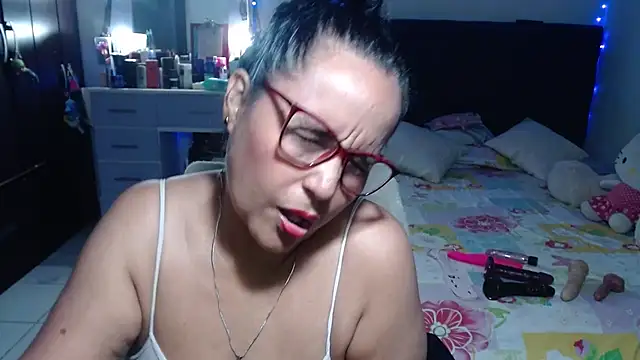 pervert mommy  online show from July 2026 10:39:01 AM