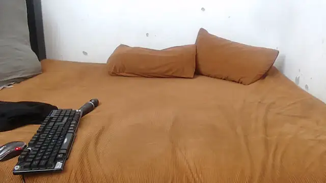 XHotJuicyBootyXX online show from March 2025 08:18:02 AM