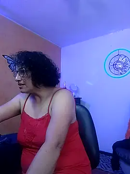 Snapshot of scarlet_wet chatting on March 2025 04:13:01 AM scarlet wet online show from March 2025 04:13:01 AM