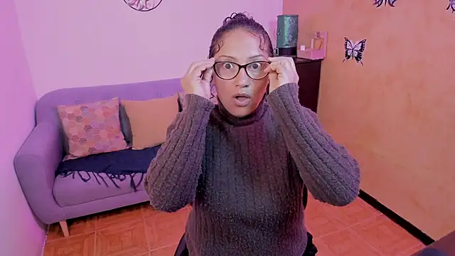 scarlet wet online show from January 2026 11:07:01 PM