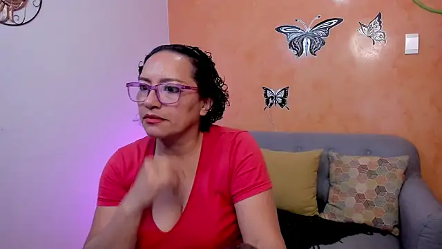 Snapshot of scarlet_wet chatting on March 2026 10:14:01 PM scarlet wet online show from March 2026 10:14:01 PM