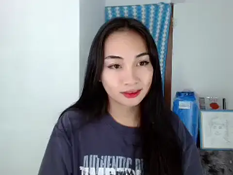 SweetLilly 18 online show from December 2024 10:12:02 AM