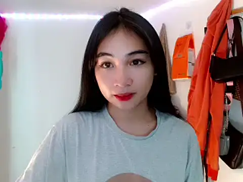 SweetLilly 18 online show from February 2025 01:47:02 AM