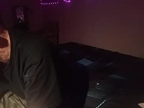 Kitrider online show from April 2026 04:22:01 AM