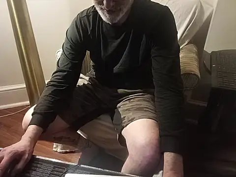 Kitrider online show from April 2026 11:35:02 PM