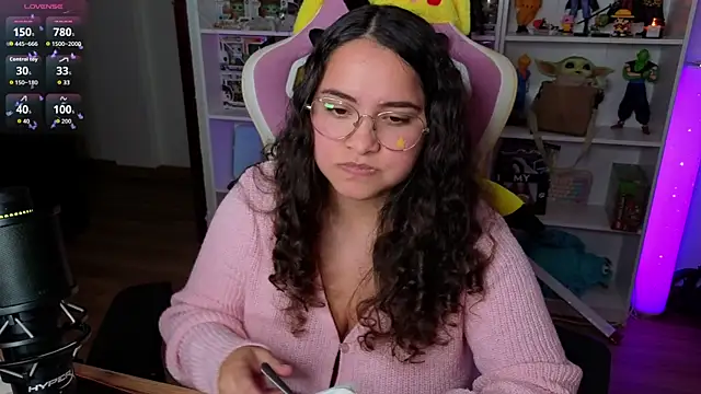 Snapshot of Sweet_sully__ chatting on November 2025 10:49:01 AM Sweet sully online show from November 2025 10:49:01 AM