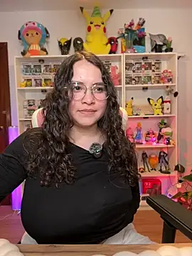 Snapshot of Sweet_sully__ chatting on March 2026 08:54:02 AM Sweet sully online show from March 2026 08:54:02 AM