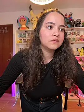 Snapshot of Sweet_sully__ chatting on April 2026 07:48:02 AM Sweet sully online show from April 2026 07:48:02 AM