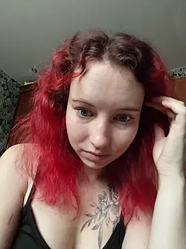 Frost foxy online show from November 2025 04:12:01 AM