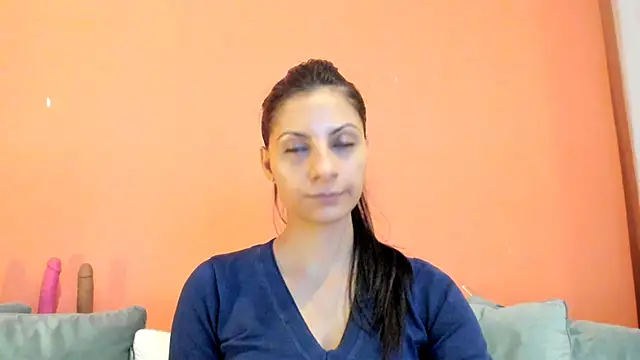 Dirty-Bya online show from October 2025 07:33:01 PM