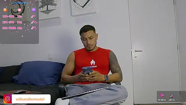 Snapshot of WillSandler chatting on December 2025 11:22:02 PM WillSandler online show from December 2025 11:22:02 PM