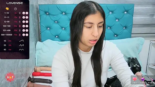 MAARYMOON online show from September 2025 11:32:01 AM