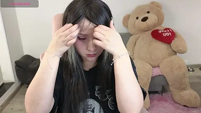 KuroChan420 online show from March 2026 03:42:02 AM