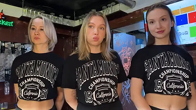 Snapshot of dirtypub chatting on November 2025 12:33:02 PM dirtypub online show from November 2025 12:33:02 PM