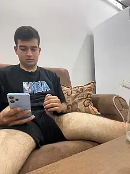 Snapshot of Ffhdr chatting on October 2025 04:37:02 PM Ffhdr online show from October 2025 04:37:02 PM