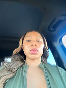 Snapshot of Belle___ chatting on January 2025 03:45:01 PM Belle    online show from January 2025 03:45:01 PM