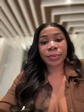 Snapshot of Belle___ chatting on February 2025 12:17:01 AM Belle    online show from February 2025 12:17:01 AM