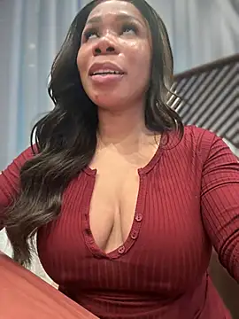 Snapshot of Belle___ chatting on February 2025 05:01:01 PM Belle    online show from February 2025 05:01:01 PM