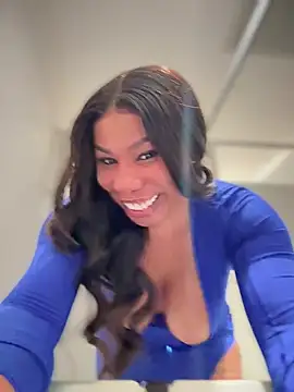 Snapshot of Belle___ chatting on February 2025 01:36:01 AM Belle    online show from February 2025 01:36:01 AM