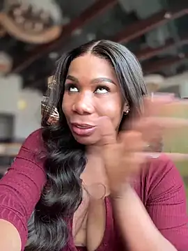 Snapshot of Belle___ chatting on March 2025 06:11:02 PM Belle    online show from March 2025 06:11:02 PM