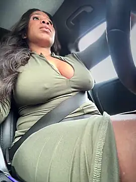 Snapshot of Belle___ chatting on March 2025 09:38:02 PM Belle    online show from March 2025 09:38:02 PM