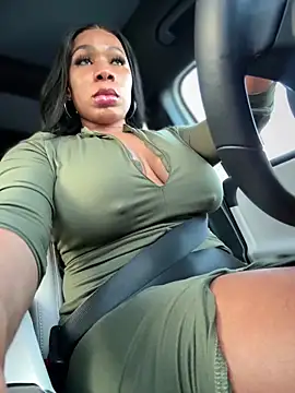 Snapshot of Belle___ chatting on October 2025 10:26:02 PM Belle    online show from October 2025 10:26:02 PM