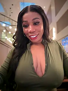 Belle    online show from November 2025 10:34:01 PM