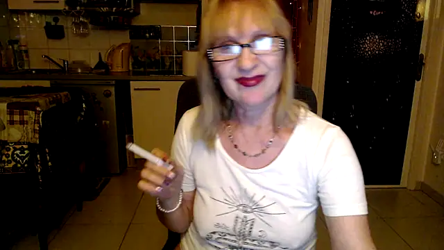 Snapshot of Ala-N-Dala chatting on February 2026 03:26:02 AM Ala-N-Dala online show from February 2026 03:26:02 AM