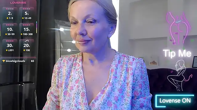 Snapshot of Abby_Moore_ chatting on July 2026 10:21:02 AM Abby Moore online show from July 2026 10:21:02 AM