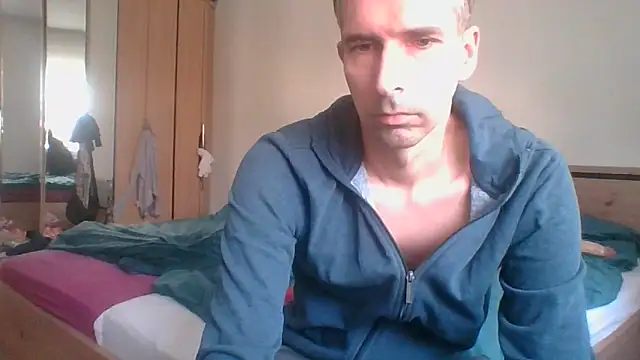 Snapshot of Geiler-boy313 chatting on April 2026 08:59:01 AM Geiler-boy313 online show from April 2026 08:59:01 AM