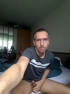 Snapshot of Geiler-boy313 chatting on April 2026 09:41:02 AM Geiler-boy313 online show from April 2026 09:41:02 AM