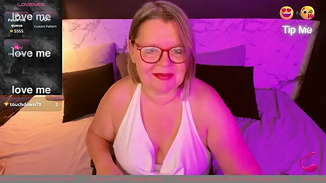 Shannonshine online show from October 2025 05:33:02 AM