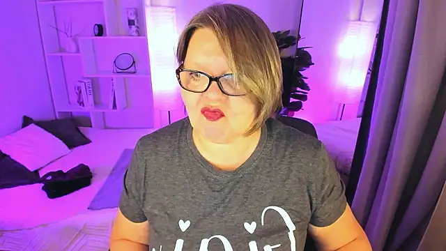 Shannonshine online show from March 2026 01:06:01 PM