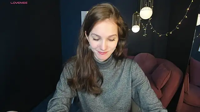 Snapshot of MirandaGlow chatting on February 2025 05:47:02 AM MirandaGlow online show from February 2025 05:47:02 AM