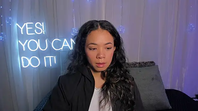 Snapshot of carolgaita chatting on February 2025 11:34:01 AM carolgaita online show from February 2025 11:34:01 AM