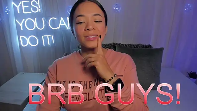 Snapshot of carolgaita chatting on February 2025 02:48:02 PM carolgaita online show from February 2025 02:48:02 PM