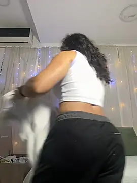 Snapshot of carolgaita chatting on March 2025 12:11:02 PM carolgaita online show from March 2025 12:11:02 PM