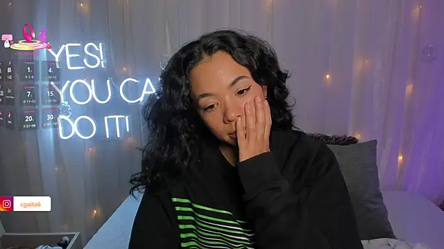 Snapshot of carolgaita chatting on March 2025 11:51:02 AM carolgaita online show from March 2025 11:51:02 AM