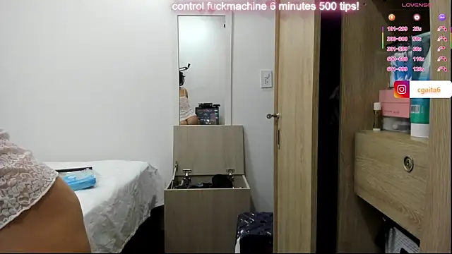 Snapshot of carolgaita chatting on September 2025 11:03:01 AM carolgaita online show from September 2025 11:03:01 AM