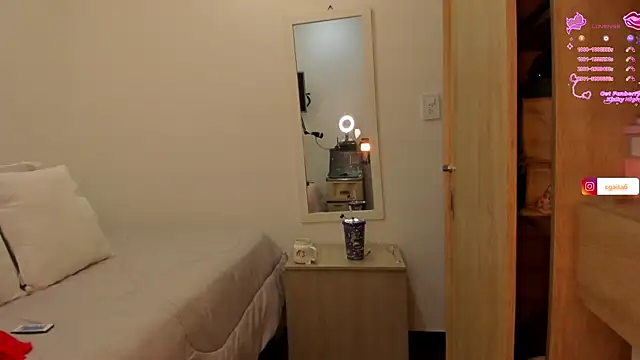 Snapshot of carolgaita chatting on November 2025 11:10:01 AM carolgaita online show from November 2025 11:10:01 AM