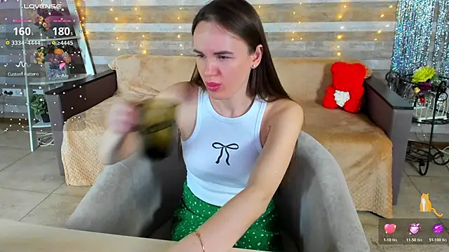 Snapshot of SusanSmit chatting on February 2026 07:59:01 PM SusanSmit online show from February 2026 07:59:01 PM