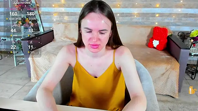 Snapshot of SusanSmit chatting on April 2026 07:05:01 PM SusanSmit online show from April 2026 07:05:01 PM