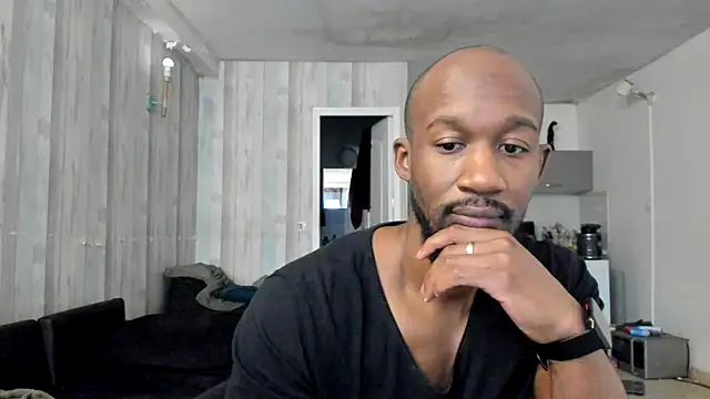 Mamadyyy online show from September 2025 05:18:02 PM