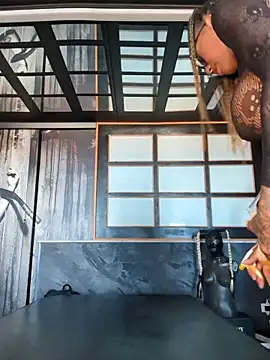 Snapshot of DarkDea chatting on November 2025 01:33:02 PM DarkDea online show from November 2025 01:33:02 PM