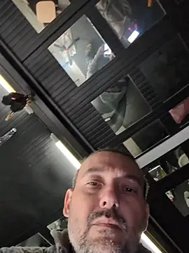 Snapshot of DarkDea chatting on November 2025 03:56:02 PM DarkDea online show from November 2025 03:56:02 PM