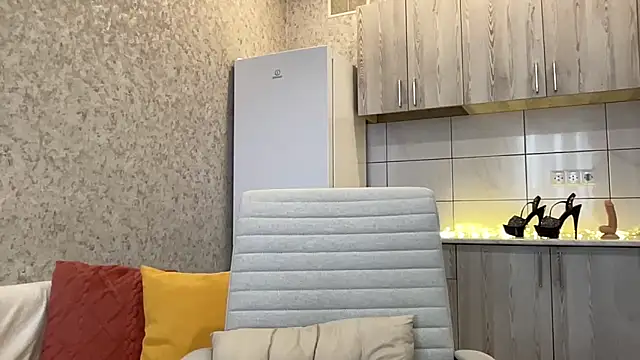 Snapshot of HotyWinter chatting on March 2026 07:58:01 AM HotyWinter online show from March 2026 07:58:01 AM